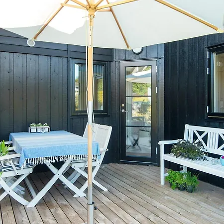 Three-bedroom In Sjolund 1 Holiday home Hejls